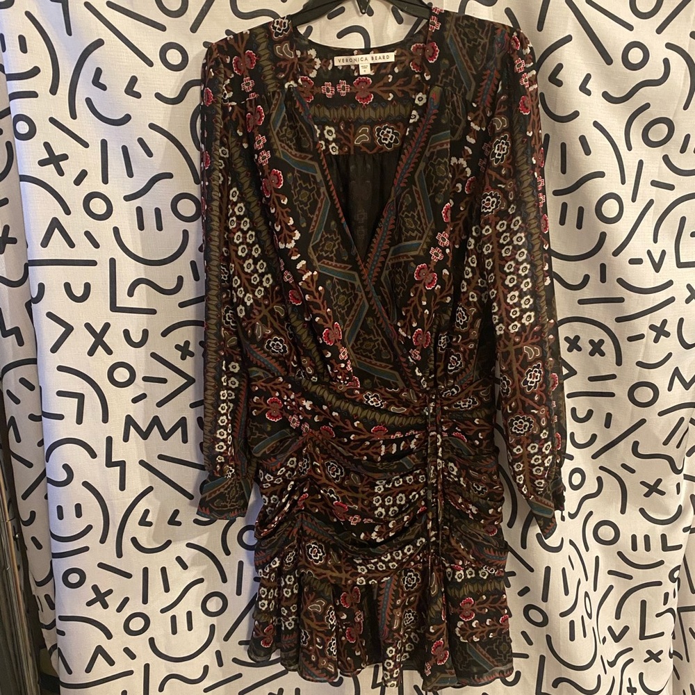 Veronica Beard
Anjali Silk Floral Ruched Dress